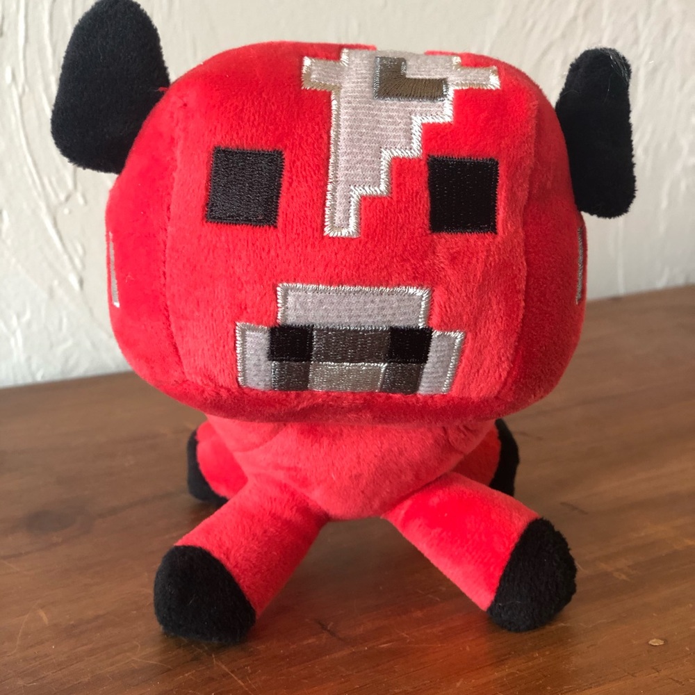Minecraft-Baby Mooshroom plushie